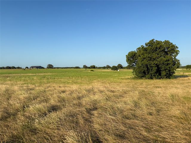 300 County Road 1475, Alvord, TX 76225