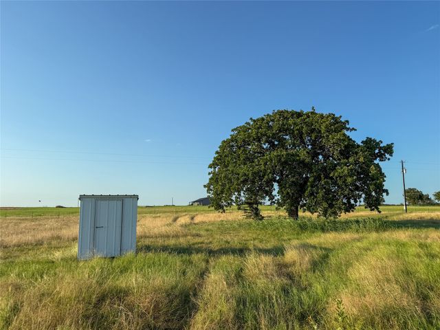 300 County Road 1475, Alvord, TX 76225