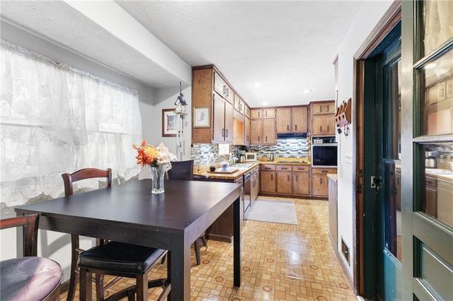 5174 Whitmire Road, Gainesville, GA 30506