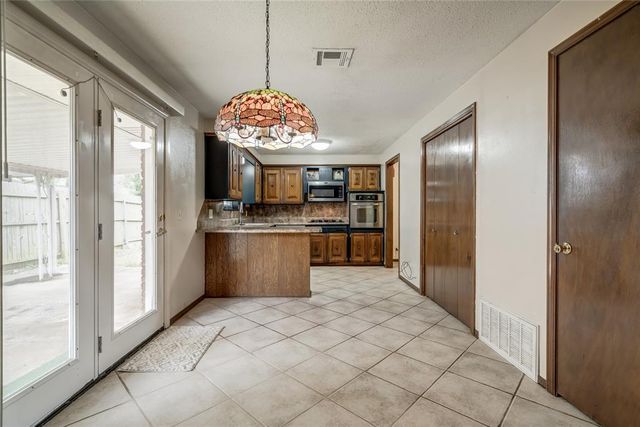 4117 SE 14th Street, Del City, OK 73115