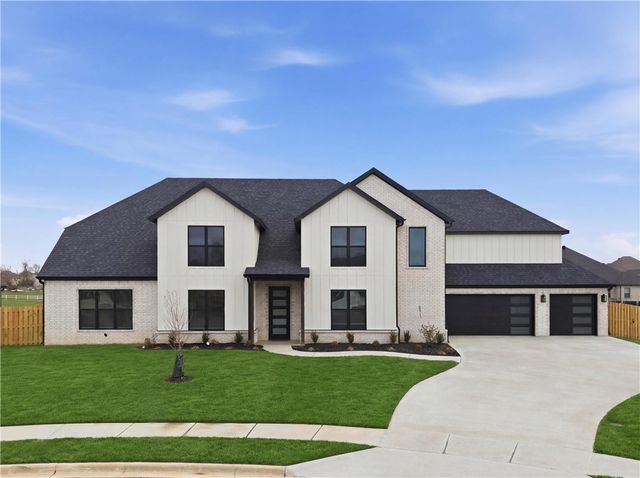 6417 S 59th Street, Rogers, AR 72758