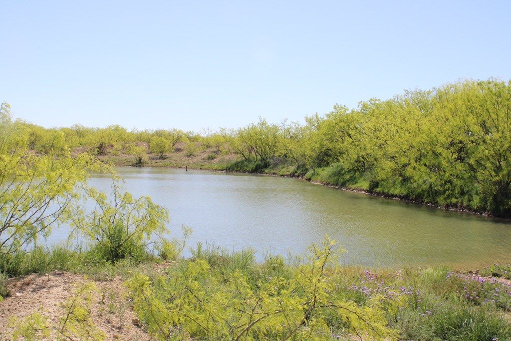 Image 2 of property listing at 0000 Hwy 67 191.16, Ballinger, TX 76821