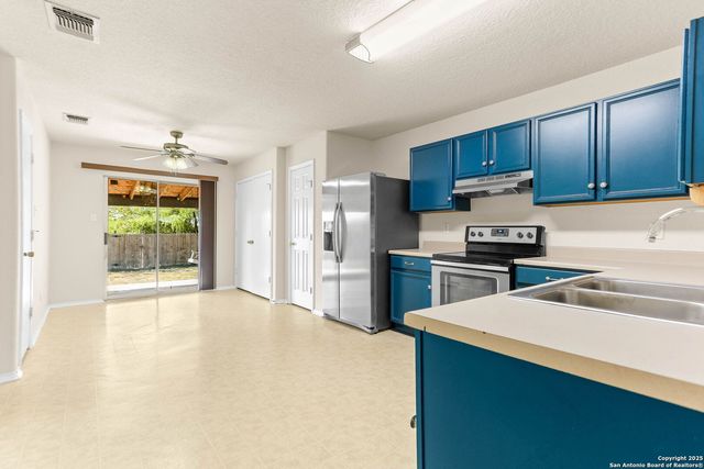 5530 Landers Farm, San Antonio, TX 78228