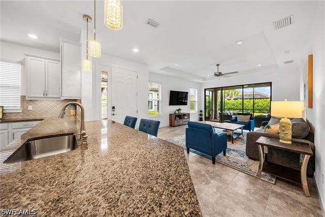 15169 Sacile ST, Naples, FL 34114