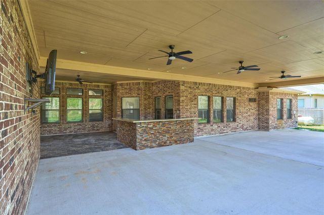 22964 Brazos Drive, Porter, TX 77365