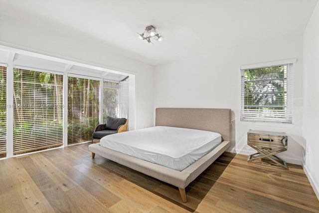 11015 Lakeside Dr, Coral Gables, FL 33156