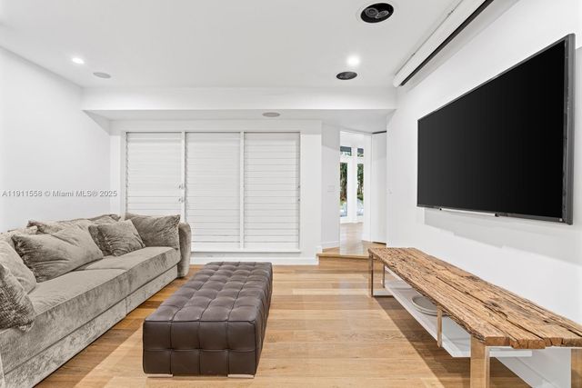 11015 Lakeside Dr, Coral Gables, FL 33156