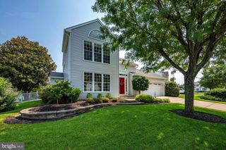 64 JENNIFER LN, Burlington, NJ 08016