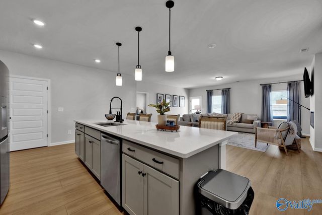 18557 Oxbow Lane, Athens, AL 35613