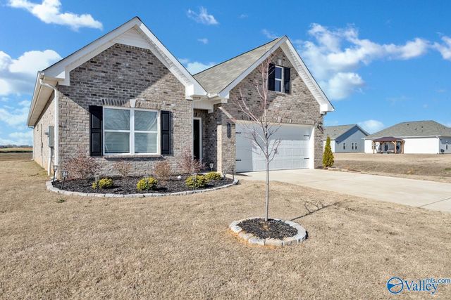 18557 Oxbow Lane, Athens, AL 35613