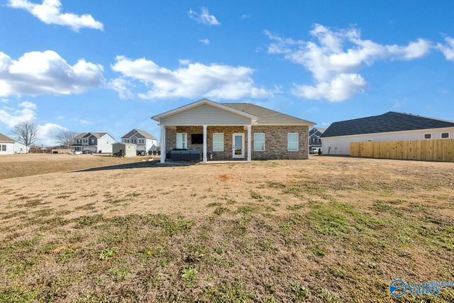 18557 Oxbow Lane, Athens, AL 35613