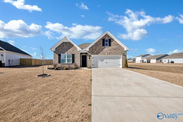 18557 Oxbow Lane, Athens, AL 35613