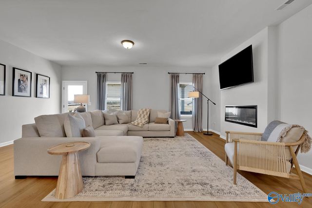 18557 Oxbow Lane, Athens, AL 35613