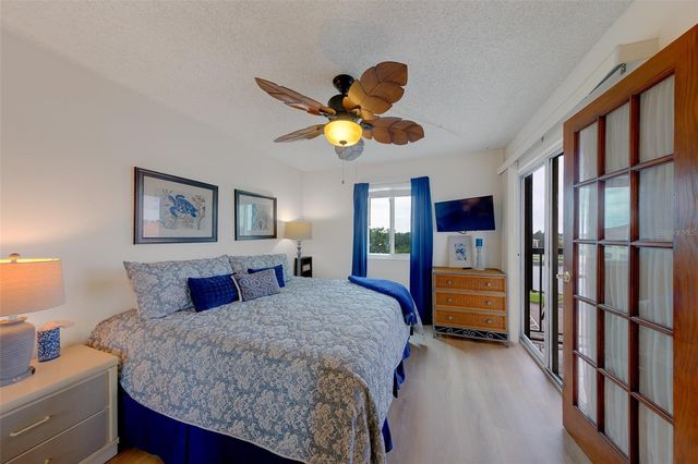 19029 US HIGHWAY 19 N 9-403, Clearwater, FL 33764