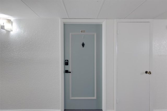 19029 US HIGHWAY 19 N 9-403, Clearwater, FL 33764