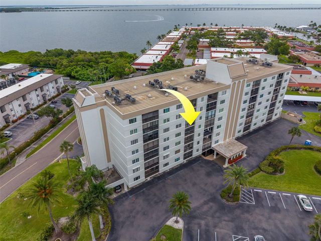 19029 US HIGHWAY 19 N 9-403, Clearwater, FL 33764