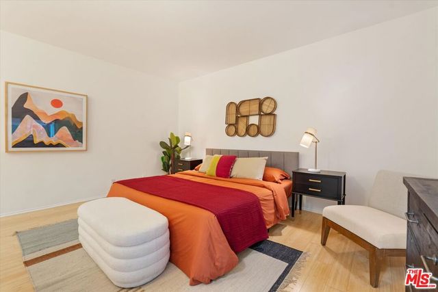 900 Euclid Street 111, Santa Monica, CA 90403