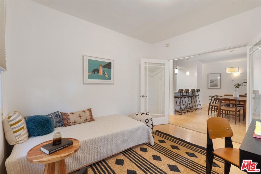 Image 27 of property listing at 900 Euclid Street 111, Santa Monica, CA 90403