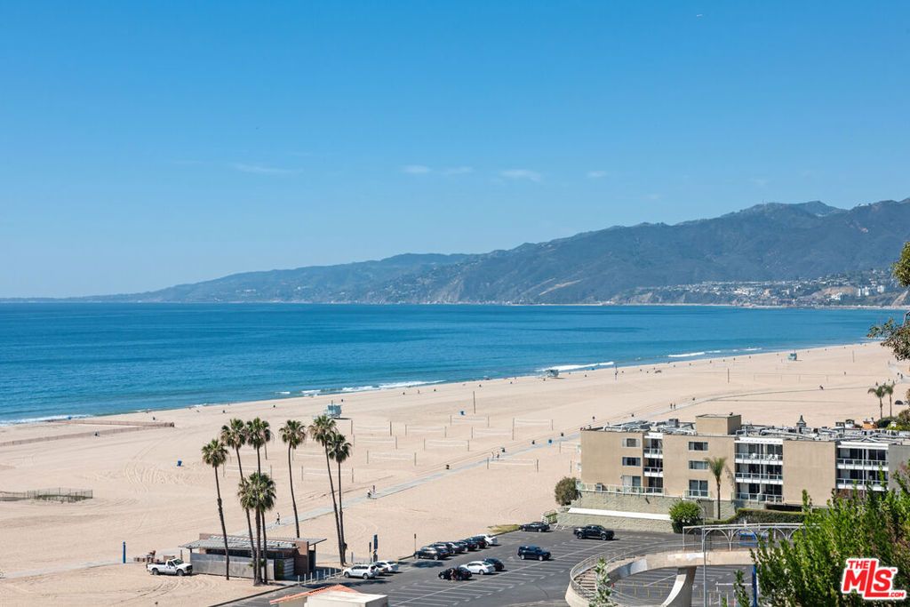 Image 51 of property listing at 900 Euclid Street 111, Santa Monica, CA 90403