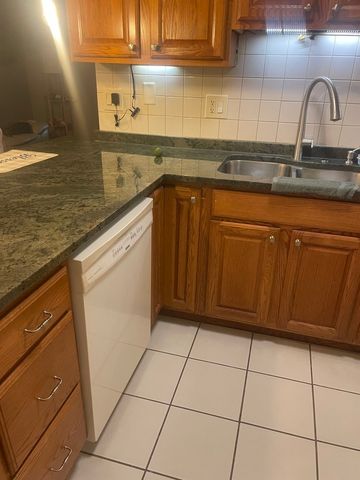 10403 S Keating Avenue 1C, Oak Lawn, IL 60453