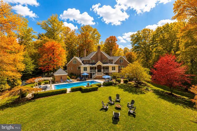 105 INTERPROMONTORY RD, Great Falls, VA 22066