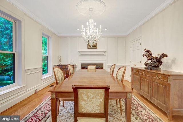 105 INTERPROMONTORY RD, Great Falls, VA 22066