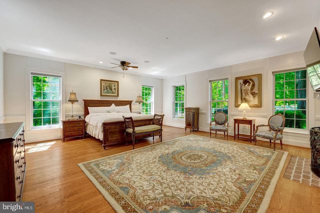 105 INTERPROMONTORY RD, Great Falls, VA 22066