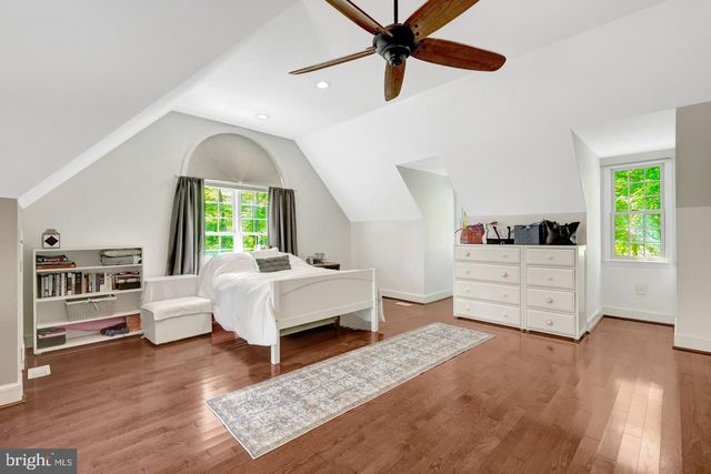 105 INTERPROMONTORY RD, Great Falls, VA 22066