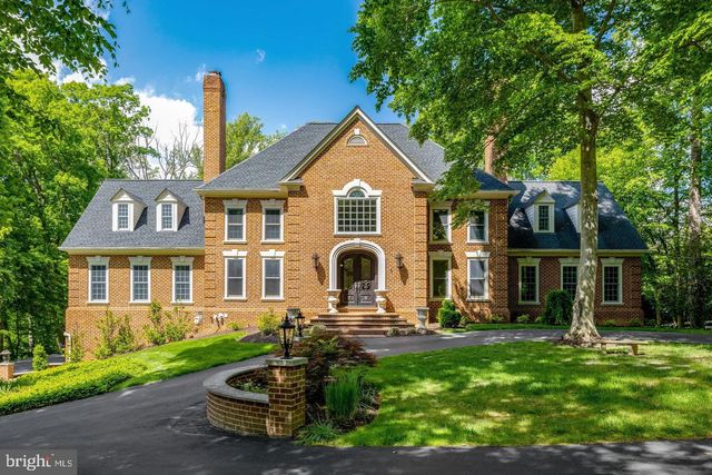 105 INTERPROMONTORY RD, Great Falls, VA 22066