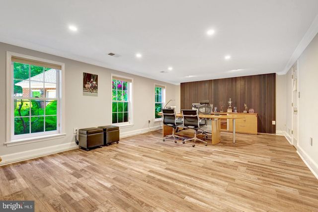105 INTERPROMONTORY RD, Great Falls, VA 22066