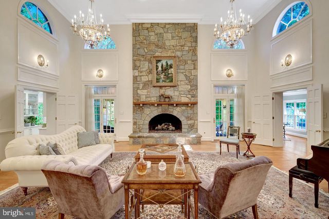105 INTERPROMONTORY RD, Great Falls, VA 22066