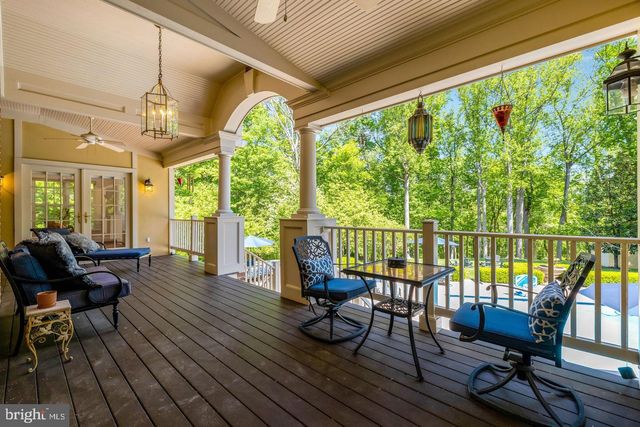 105 INTERPROMONTORY RD, Great Falls, VA 22066