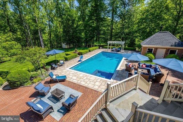 105 INTERPROMONTORY RD, Great Falls, VA 22066
