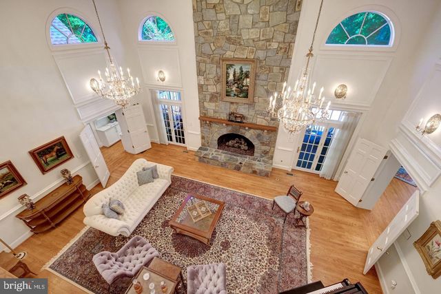 105 INTERPROMONTORY RD, Great Falls, VA 22066