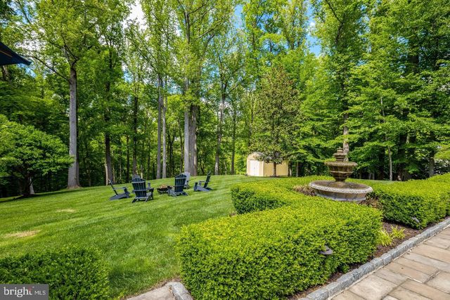105 INTERPROMONTORY RD, Great Falls, VA 22066