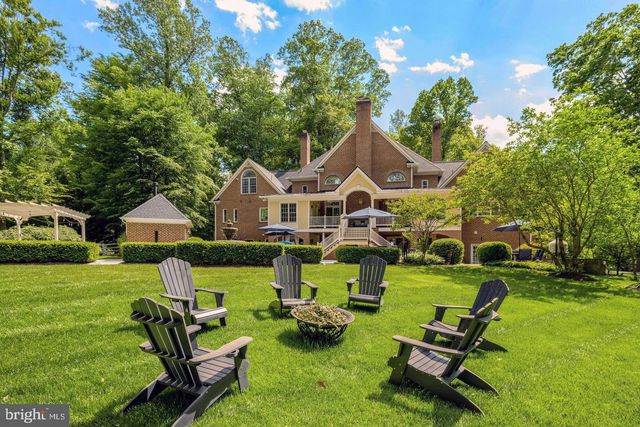 105 INTERPROMONTORY RD, Great Falls, VA 22066