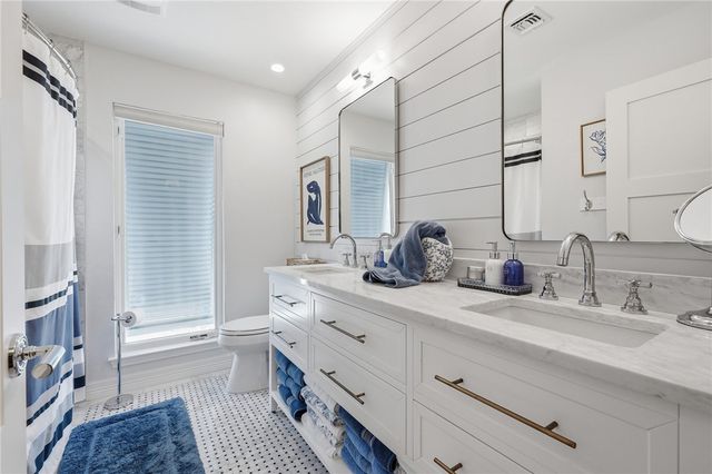 9 Albatross Road, Rockport, TX 78382