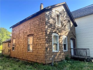 1162 North Avenue, Niagara Falls, NY 14305