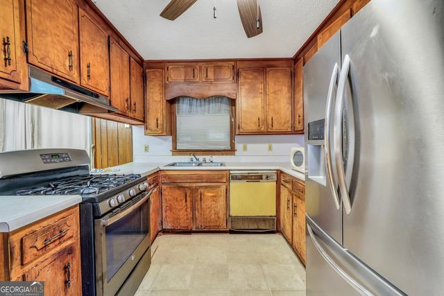 407 Westchester Drive, Barnesville, GA 30204
