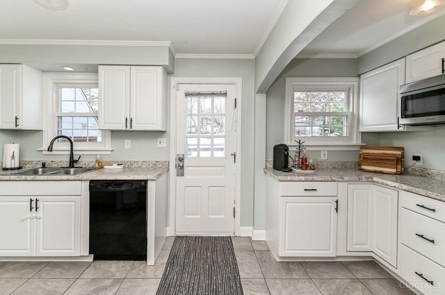 1661 Sutton Avenue, Cincinnati, OH 45230