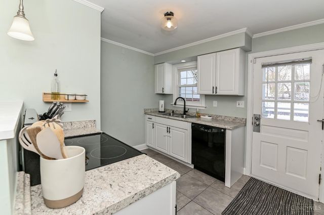 1661 Sutton Avenue, Cincinnati, OH 45230