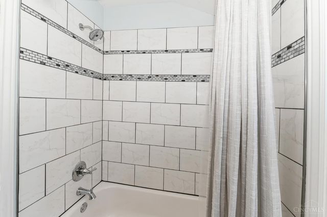 1661 Sutton Avenue, Cincinnati, OH 45230