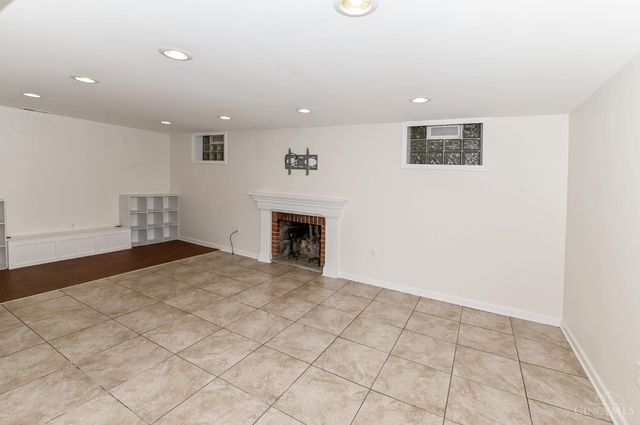 1661 Sutton Avenue, Cincinnati, OH 45230