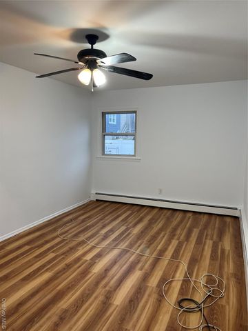 429 E Park Avenue First Level, Long Beach, NY 11561