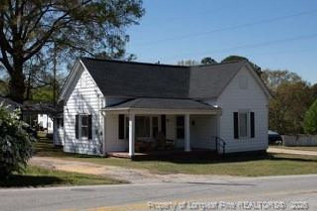 302 N 13th Street, Erwin, NC 28339