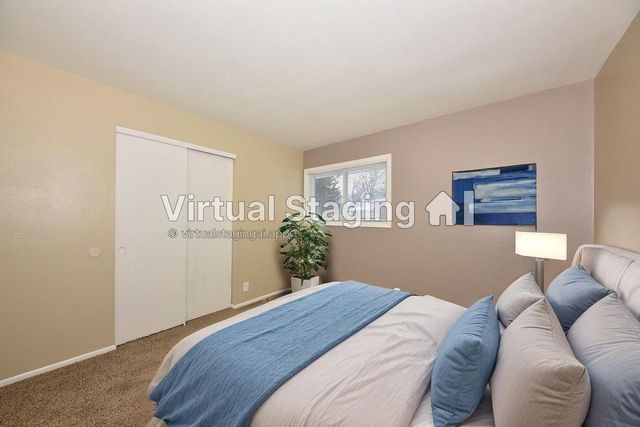 1010 Sunset Ridge DRIVE W, West Bend, WI 53090