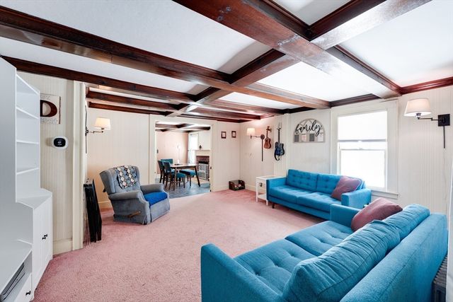 6 Burrows Turnpike Rd., Bernardston, MA 01337