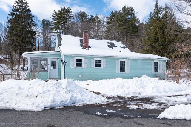 6 Burrows Turnpike Rd., Bernardston, MA 01337