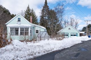 6 Burrows Turnpike Rd., Bernardston, MA 01337