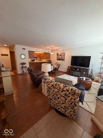 1622 Library Boulevard, Greenwood, IN 46142